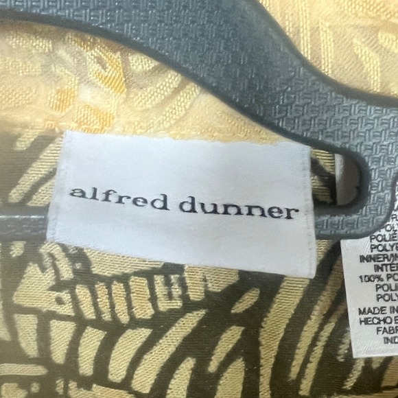 Alfred Dunner Women's Sheer Button Blouse Yellow Leaf Print Size 14 3/4 Sleeve - Picture 5 of 7